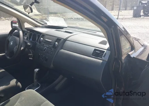 2010 Nissan Versa 1.8S z USA, uszkodzony, nr VIN 3N1BC1CP6AL354837